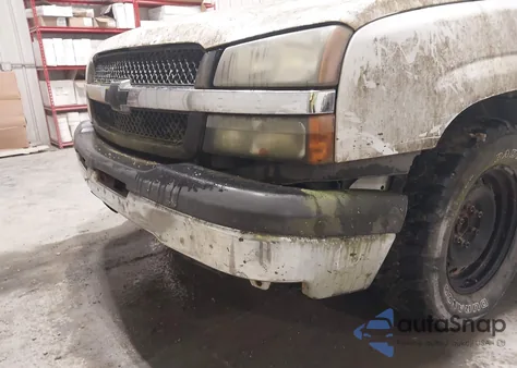 2005 Chevrolet Silverado 1500 from USA, damaged, VIN 1GCEC14X15Z180506